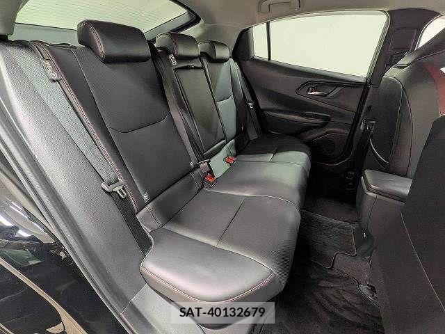 Toyota PRIUS 2023-10 8628395-11