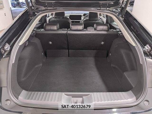 Toyota PRIUS 2023-10 8628395-12
