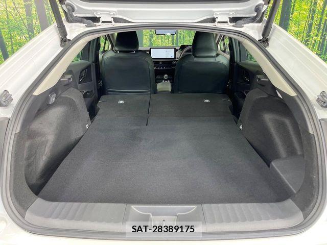 Toyota PRIUS 2023-02 8628385-9