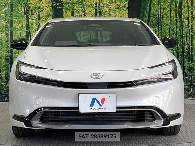 Toyota PRIUS 2023-02 8628385-13