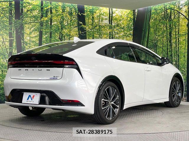 Toyota PRIUS 2023-02 8628385-16