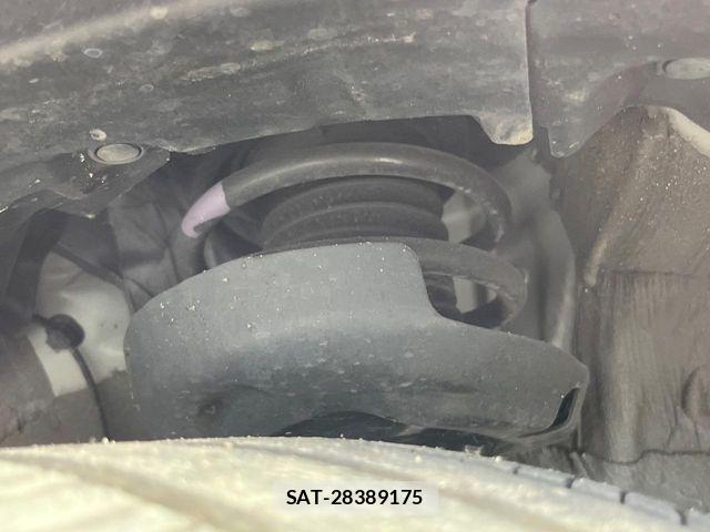 Toyota PRIUS 2023-02 8628385-19