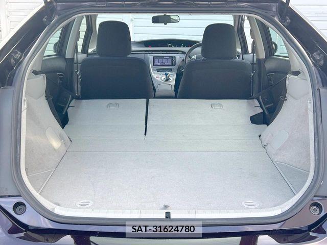 Toyota PRIUS 2012-09 8628451-9