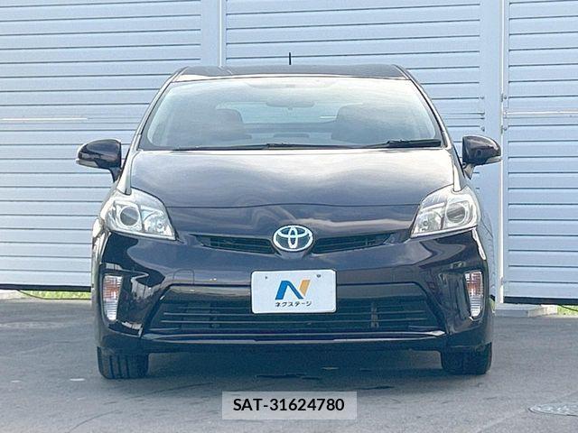 Toyota PRIUS 2012-09 8628451-13