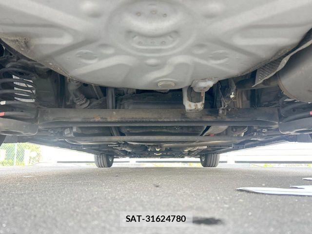 Toyota PRIUS 2012-09 8628451-18