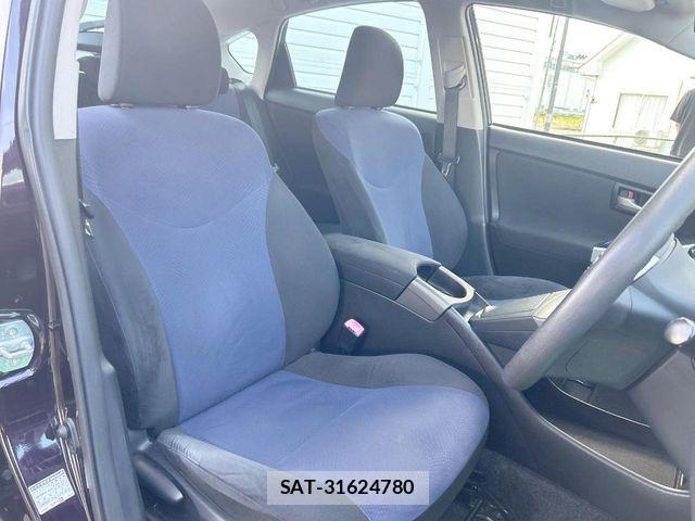 Toyota PRIUS 2012-09 8628451-7