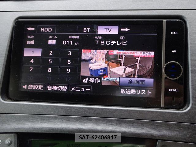 Toyota PRIUS 2014-05 8628449-22