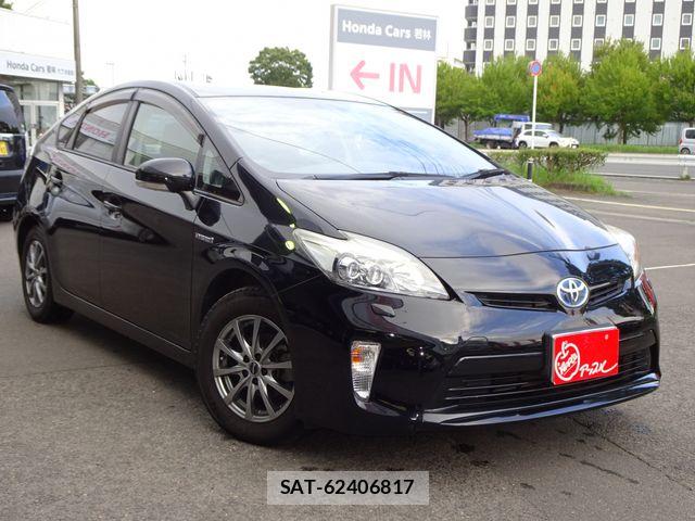 Toyota PRIUS 2014-05 8628449-3