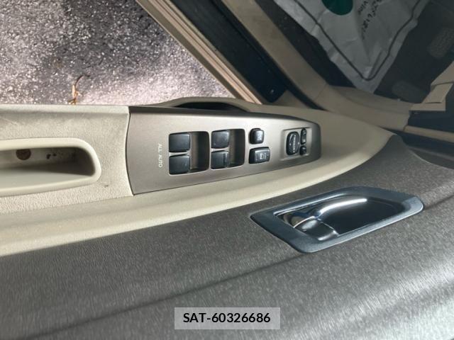 Toyota PRIUS 2007-03 8628462-13