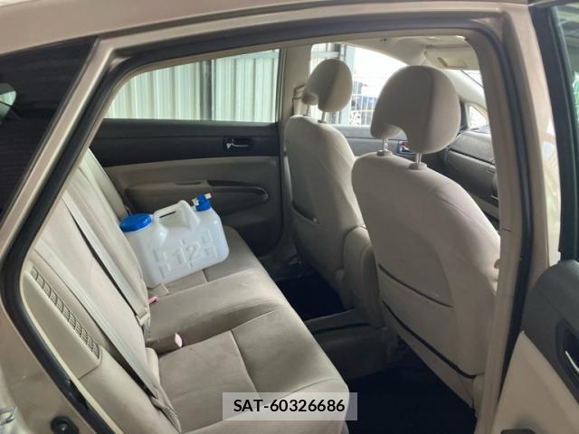 Toyota PRIUS 2007-03 8628462-15