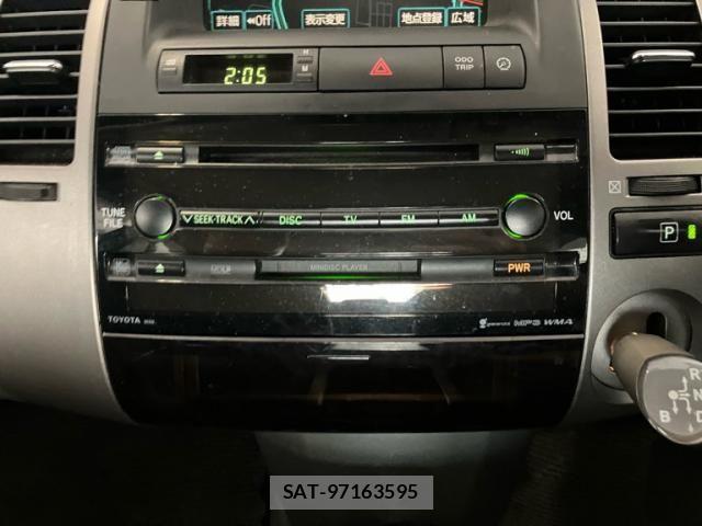 Toyota PRIUS 2005-12 8628464-21