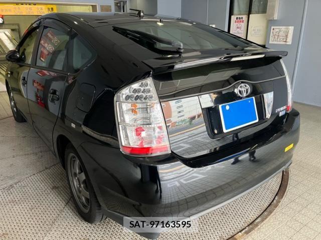 Toyota PRIUS 2005-12 8628464-3