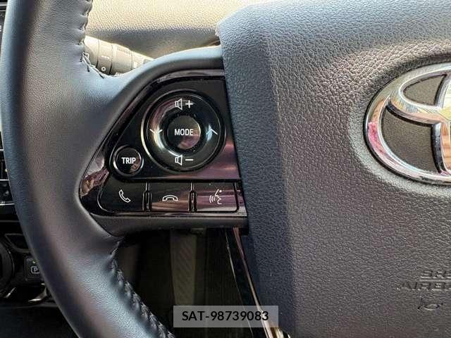 Toyota PRIUS 2021-11 8628418-17