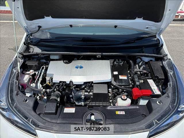 Toyota PRIUS 2021-11 8628418-6