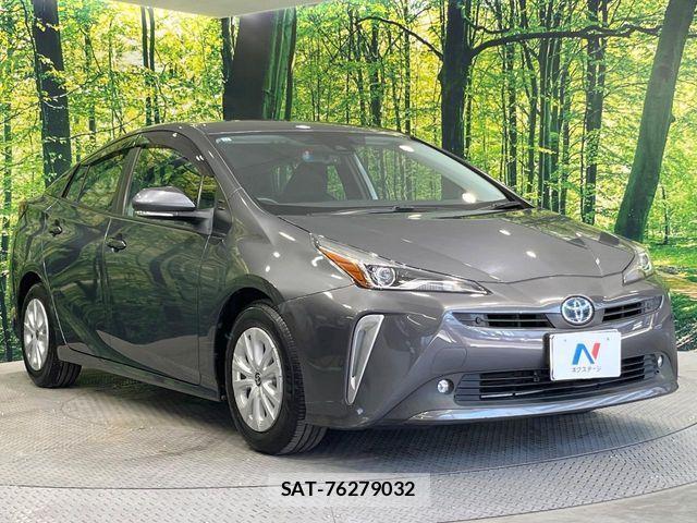 Toyota PRIUS 2021-11 8628420-15
