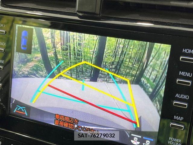 Toyota PRIUS 2021-11 8628420-4