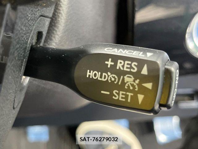 Toyota PRIUS 2021-11 8628420-6