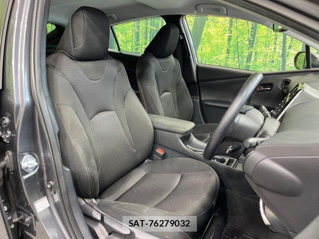 Toyota PRIUS 2021-11 8628420-7