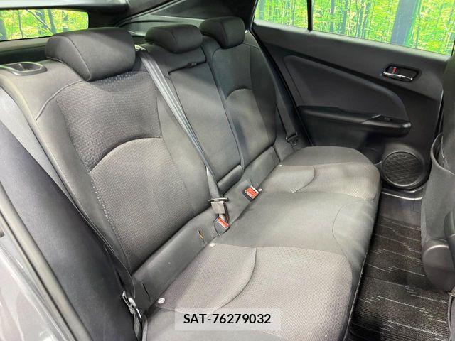 Toyota PRIUS 2021-11 8628420-8
