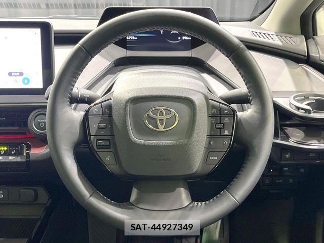 Toyota PRIUS 2023-09 8628396-10