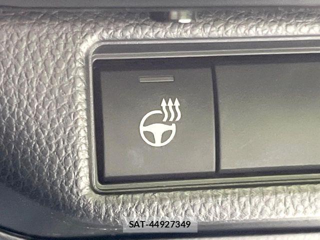 Toyota PRIUS 2023-09 8628396-5
