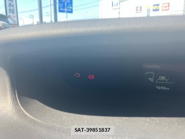 Toyota PRIUS 2014-03 8628475-13