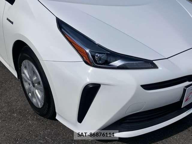 Toyota PRIUS 2019-07 8628419-10