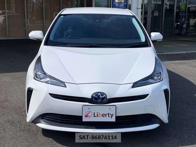Toyota PRIUS 2019-07 8628419-12