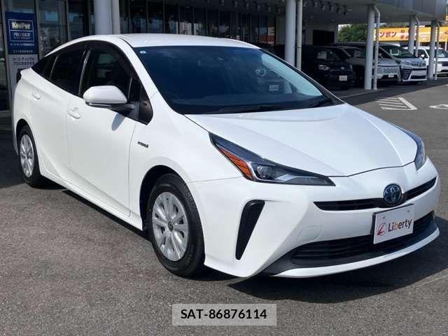 Toyota PRIUS 2019-07 8628419-13