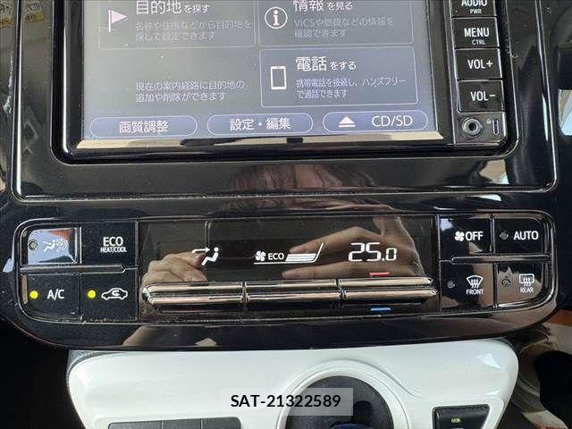 Toyota PRIUS 2018-02 8661037-26