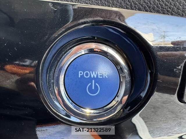 Toyota PRIUS 2018-02 8661037-5
