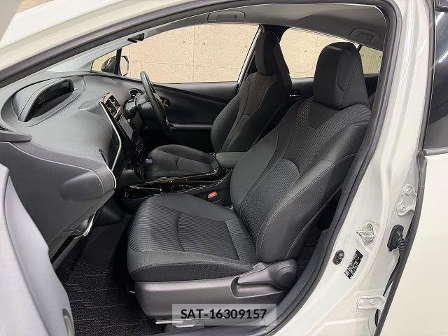Toyota PRIUS 2018-05 8666747-9