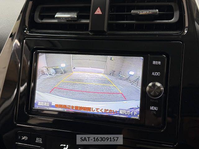 Toyota PRIUS 2018-05 8666747-12