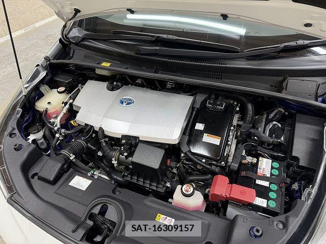 Toyota PRIUS 2018-05 8666747-20