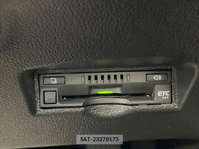 Toyota PRIUS 2019-01 8661020-6