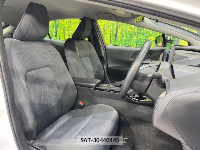 Toyota PRIUS 2024-01 8661007-7