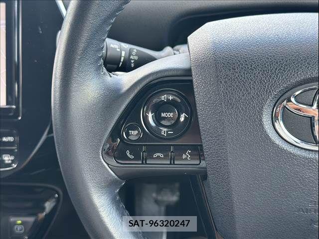 Toyota PRIUS 2020-01 8661013-11