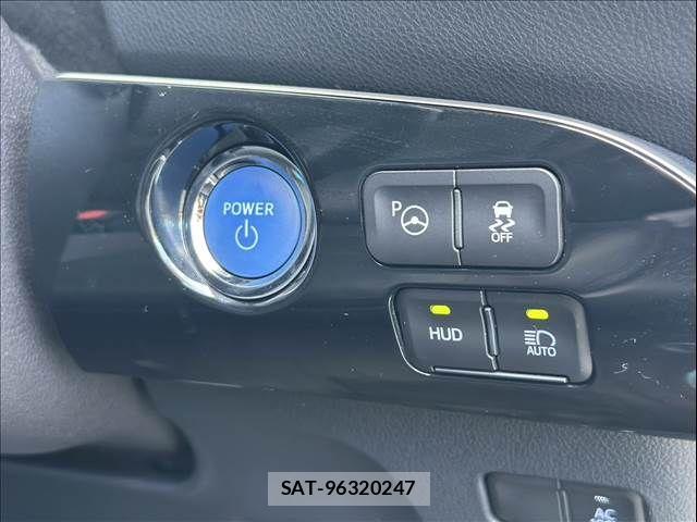 Toyota PRIUS 2020-01 8661013-13