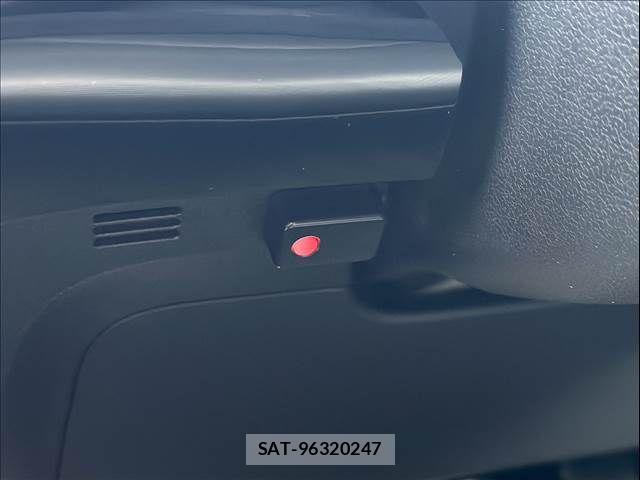 Toyota PRIUS 2020-01 8661013-15