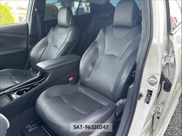 Toyota PRIUS 2020-01 8661013-17