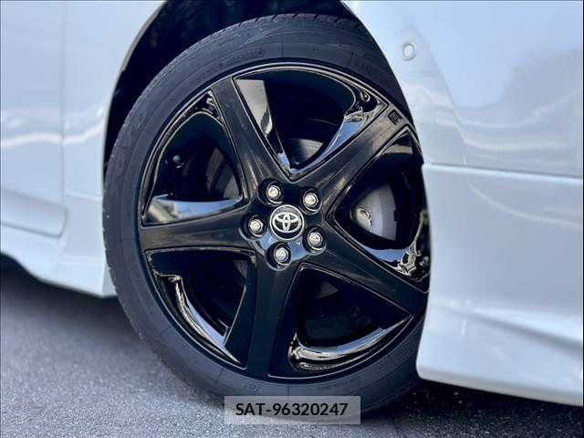 Toyota PRIUS 2020-01 8661013-4
