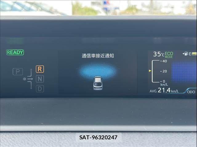 Toyota PRIUS 2020-01 8661013-5