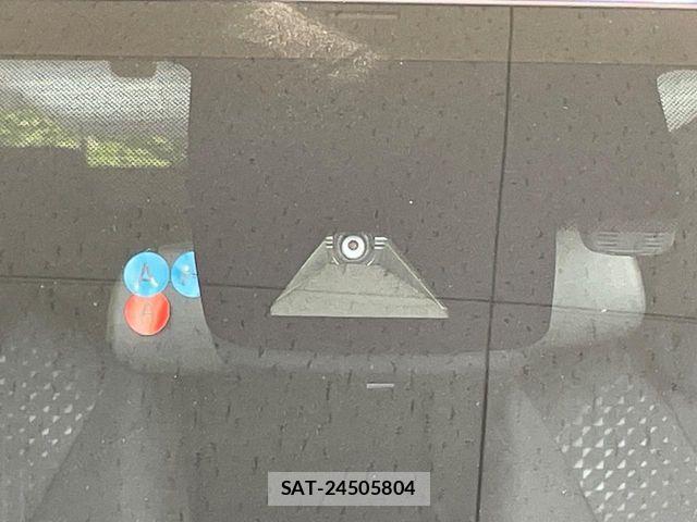 Toyota PRIUS 2016-06 8661028-2