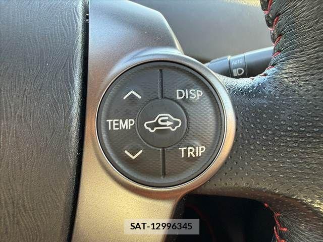 Toyota PRIUS 2013-10 8661050-24
