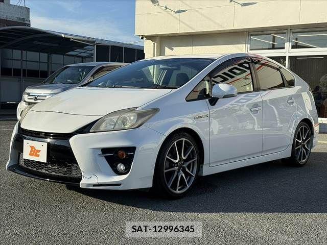 Toyota PRIUS 2013-10 8661050-7
