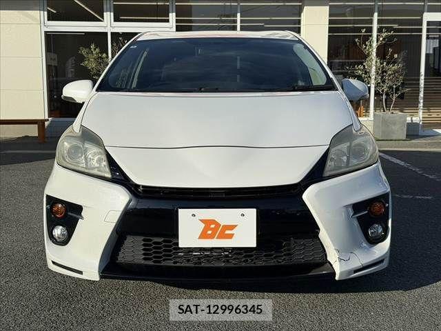 Toyota PRIUS 2013-10 8661050-8