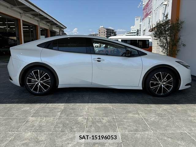 Toyota PRIUS 2025-02 8660998-14
