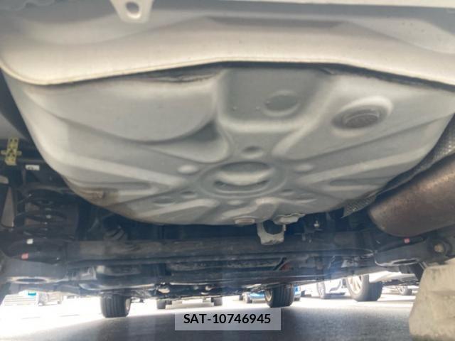 Toyota PRIUS 2012-01 8661072-11