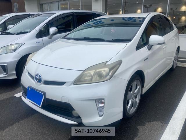 Toyota PRIUS 2012-01 8661072-1