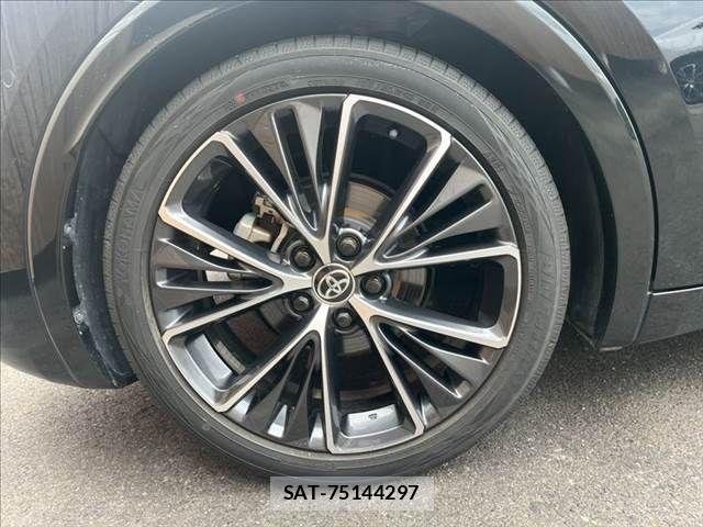 Toyota PRIUS 2024-03 8661002-28